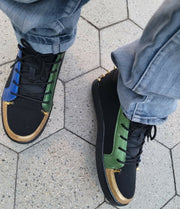 Men spike
